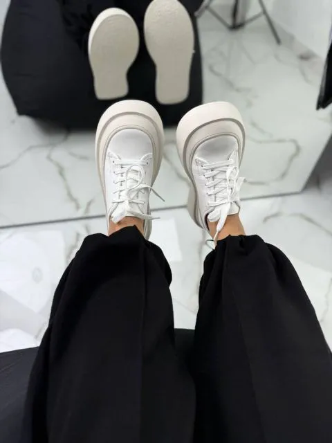 Жіночі масивні Кеди Тіні White Жіночі масивні Кеди Тіні White