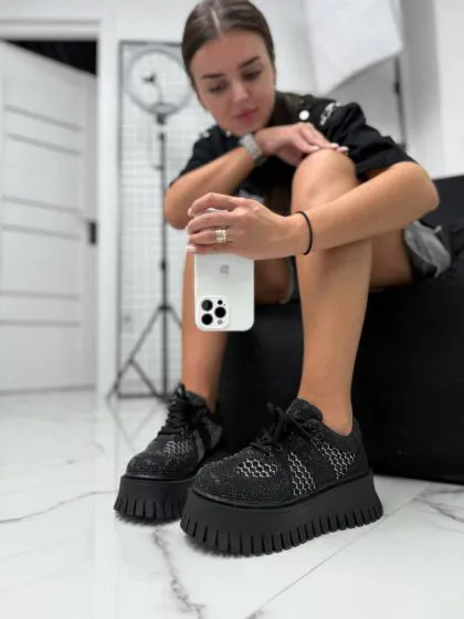 Жіночі кросівки на високій підошві з сіткою Лафт Black Жіночі кросівки на високій підошві з сіткою Лафт Black